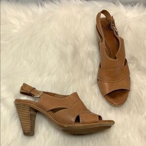 Sofft Tan Leather Dress Shoes Size 8